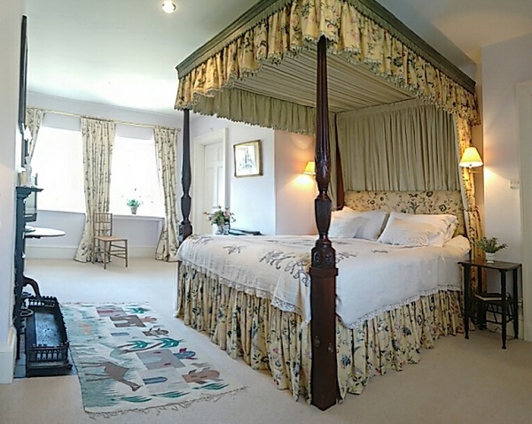 A bedroom